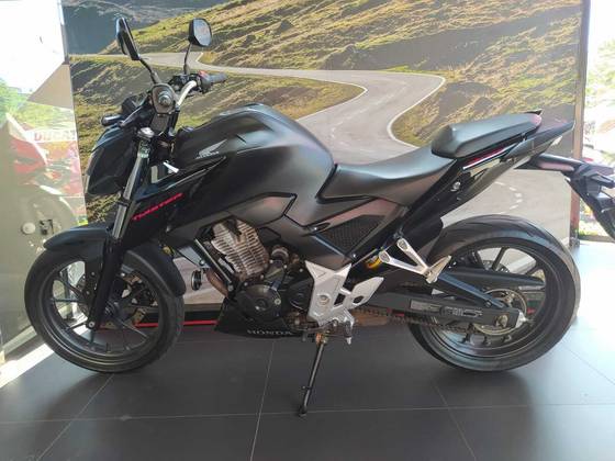 HONDA CB 300F TWISTER CBS HONDA CB 300F TWISTER CBS